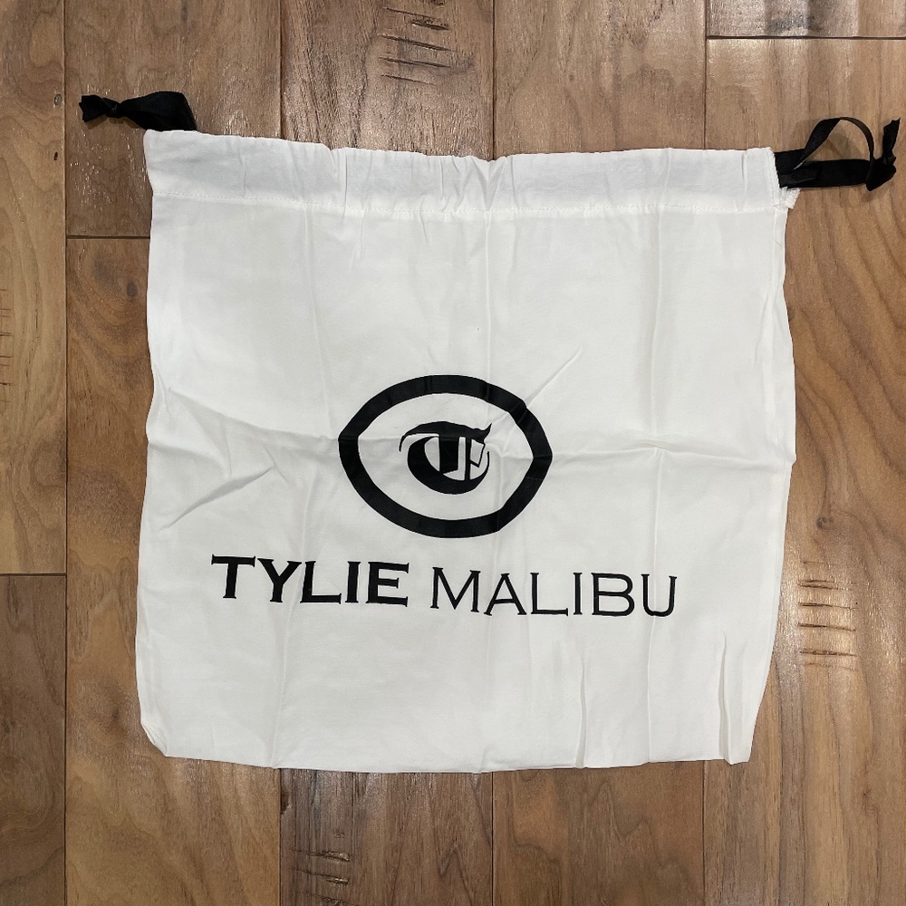 New Tylie Malibu Dustbag
